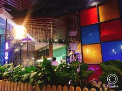 -三人行骨头王火锅(长寿店)