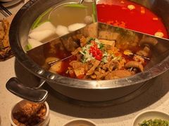 -左庭右院鲜牛肉火锅(环球港店)