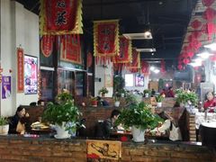 大堂-好灶头妈妈菜·柴火灶台鱼·千岛湖土菜地标美食