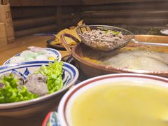 -洱火云南酸菜牛肉火锅(石景山当代商城店)