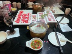 -鲁西肥牛(九方购物中心店)
