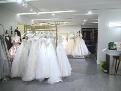 -LOVE SHINE婚纱·红鼎庄龙凤褂·妈妈装定制