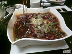 水煮牛肉-长兴楼饭店