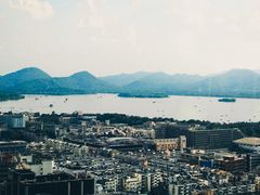 -Hi City·城市之巅