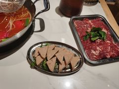 -王奋斗贵州酸汤牛肉火锅