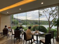 -上海怡沁园度假酒店