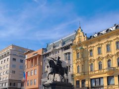 -耶拉契奇总督广场