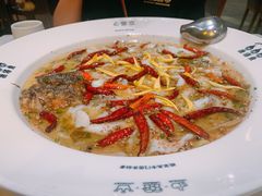-渔语鱼酸菜鱼新川菜(来福士店)