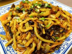 鱼香肉丝-北京炸酱面馆·烤鸭(前门总店)