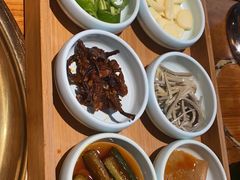 -小花花炭火烤肉·十五年延吉风味(左家庄店)