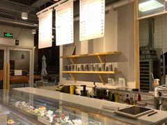 -焙丽拾光(麦凯乐直营店)