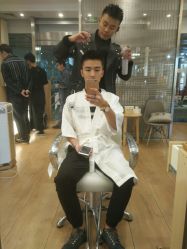 -简法造型·品牌形象店