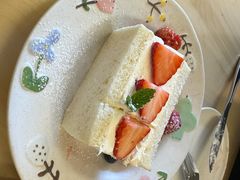 草莓奶油三明治-oh! by FINE cafe&canteen