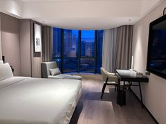 -深圳罗湖东门步行街亚朵X酒店