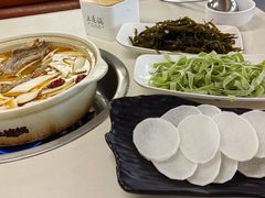 -土连锅·现熬养生汤锅(梁家巷店)