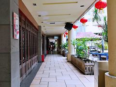 -泰龙城小吃街