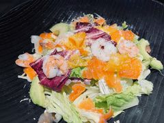 三文鱼大虾海鲜沙拉-西堤厚牛排(国瑞店)