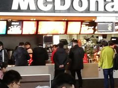 -麦当劳(高铁南站店)