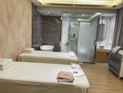 -香港倾城国际·美容美体中心