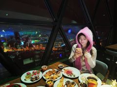 -东方明珠·空中旋转餐厅