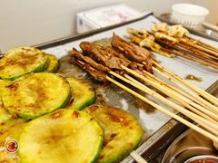 小瓜-白仁仔· 活烤海鲜 宵夜(豫园店)