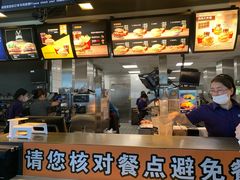 -麦当劳(高铁南站店)