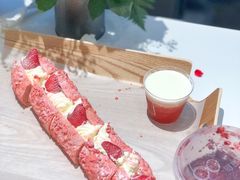 草莓魔法棒-奈雪的茶(红谷滩万达广场店)