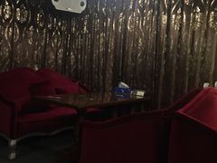 -明日世界密室轰趴·剧本桌游·箭馆团建(国贸店)