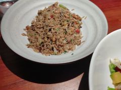 -MONICH牛排融合餐厅(和义大道购物中心店)