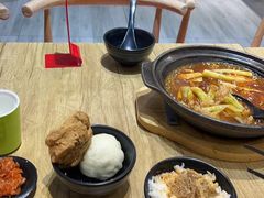 -极有家小鱼小鸡石锅煲(佳兆业店)