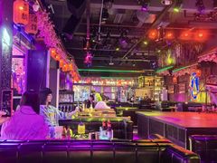 -喜鹊音乐酒馆(西街店)
