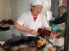 -阿婆油墩子(五里桥路188弄小区店)