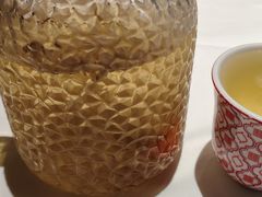 -谭厨中山传家菜.乳鸽.脆鲩鱼(华强北中航城店)