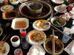 -九尺赵老四鲜鹅肠火锅