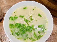 -穿越时尚餐厅(英武中路店)