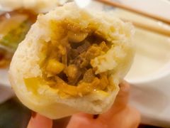 -李与白包子铺(桐梓林店)