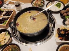 -汤宴·参须肚包鸡(南京路店)