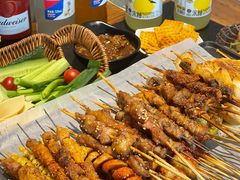 -卞二小串·鹤岗烧烤·坑烤(永定路店)