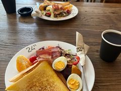 -24H COLOR咖啡厅(惠州金山湖店)