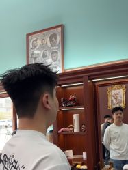 -绅仕門男士理发馆