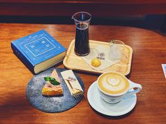 -ZING COFFEE 镜咖啡