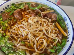 -镇南锅盖面馆(解放路店)