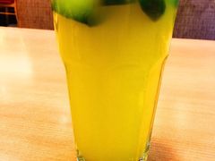 -必胜客(WOW贺州灵峰店)