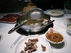 -犇鼎牛潮汕牛肉火锅(新辰里学清路店)