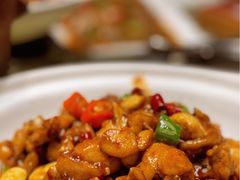 砂锅牛蛙-刘胖子家常菜·蹄花焖藕(中央花园店)