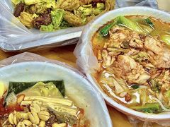 -二钢串叔麻辣烫(华龙大厦店)