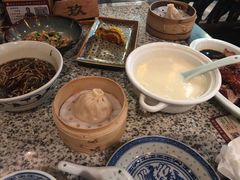 -金茂览秀城