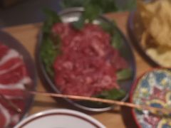 -洱火云南酸菜牛肉火锅(石景山当代商城店)