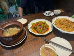 -民间瓦缸煨汤館(嵩山路店)