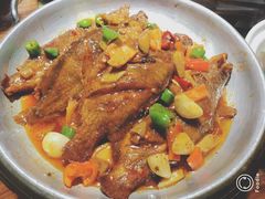 臭鳜鱼-深巷家味馆.湖北头牌红烧鱼头拌饭(黄陂店)